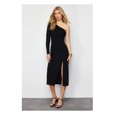 Trendyol Black Asymmetrical Neckline Fitted Slit Detailed Midi Knitted Dress