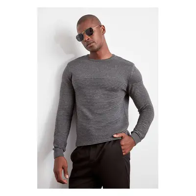 Trendyol Gray Slim Crew Neck Textured Knitwear Sweatshirt