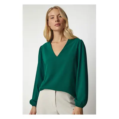 Happiness İstanbul Women's Emerald Green V-Neck Crepe Blouse