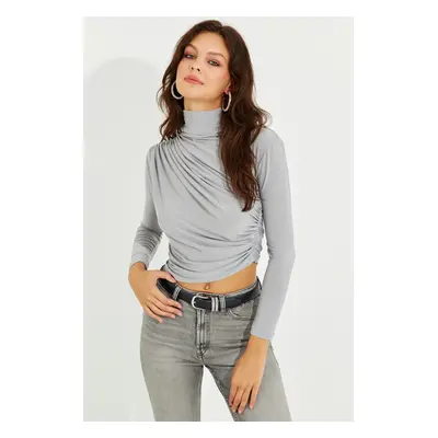 Cool & Sexy Women's Gray Draped Blouse