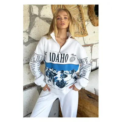 Trend Alaçatı Stili Women's White Zipper Front Thread Printed Oversize Sweatshirt