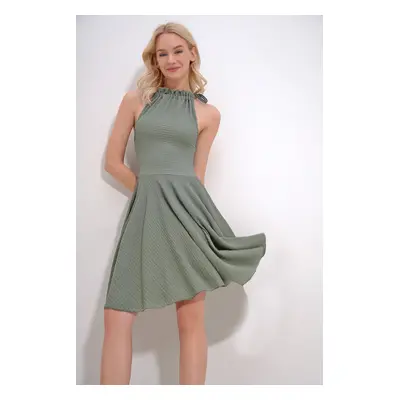 Trend Alaçatı Stili Women's Green Green Collar Flared Dress