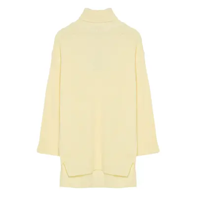 Trendyol Light Yellow Wide Pattern Turtleneck Knitwear Sweater