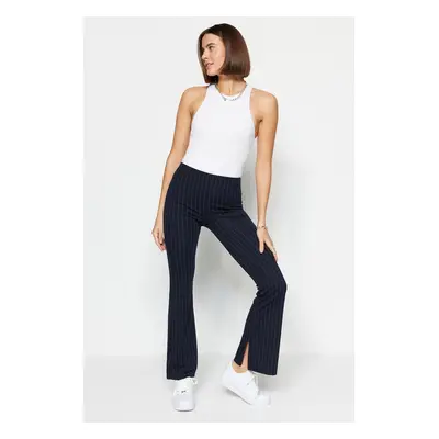 Trendyol Navy Blue Smart Slit Flare/spanyol láb magas derékú csíkos kötött leggings nadrág