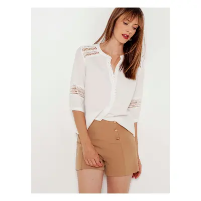 Beige Shorts with Decorative Buttons CAMAIEU - Women