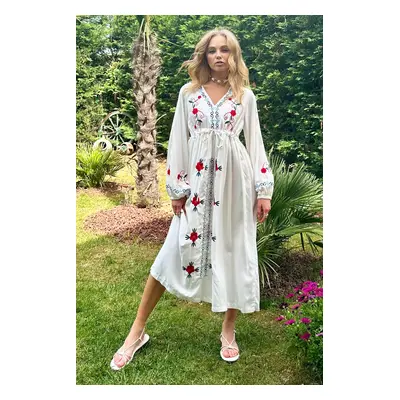 Trend Alaçatı Stili Women's White V-Neck Guipure and Embroidered Lined Linen Dress