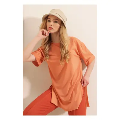 Bigdart Slit Oversize T-Shirt - Salmon