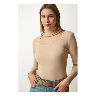 Happiness İstanbul Women's Cream Cut Out Detailed Turtleneck Ribbed Knitted Blouse