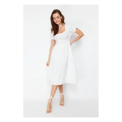 Trendyol Ecru Skater/Ballet Opening Balloon Sleeve Midi Lined Woven Dress