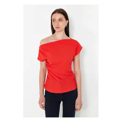 Trendyol Red Boat Neck Fitted Woven Blouse