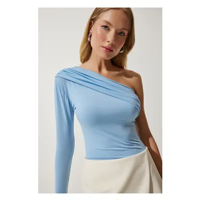 Happiness İstanbul Women's Sky Blue One-Shoulder Gathered Detailed Knitted Blouse