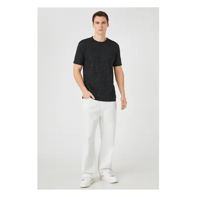 Koton Basic T-Shirt Crew Neck Short Sleeve Slim Fit