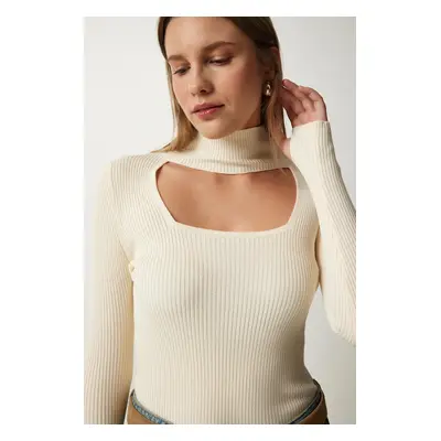 Happiness İstanbul Women's Cream Cut Out Detailed High Neck Ribbed Knitwear Sweater