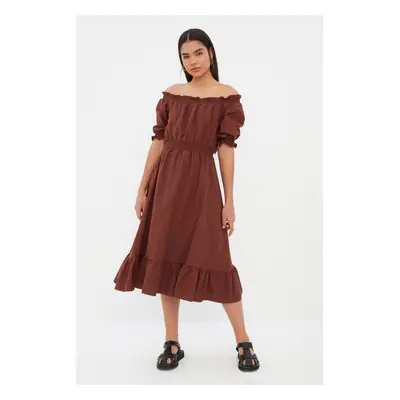 Trendyol Brown Waist Gimped Madonna Neck Midi Linen Look Woven Dress