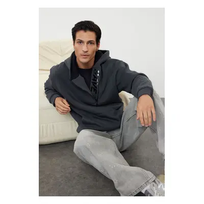 Trendyol Anthracite Oversize/Wide Cut Zipper Inside Printed Polar Fleece Sweatshirt