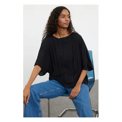 Trendyol Black Wrinkle Effect Short Sleeve Woven Blouse