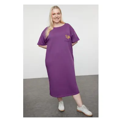 Trendyol Curve Purple Embroidered Relaxed/Casual Cut Crew Neck Midi Knitted Dress