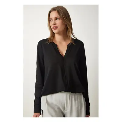 Happiness İstanbul Women's Black Crew Neck Knitted Blouse