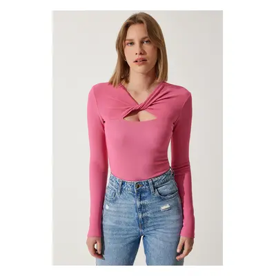 Happiness İstanbul Women's Pink Cut Out Detailed Ribbed Knitted Blouse