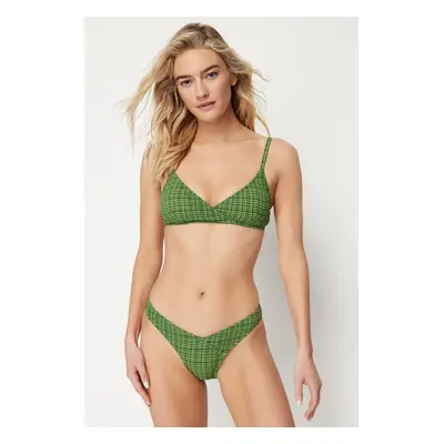 Trendyol Zöld Texturált V Cut Bikini alsó