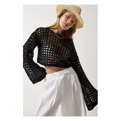 Happiness İstanbul Women's Black Perforated Seasonal Crop Knitwear Blouse