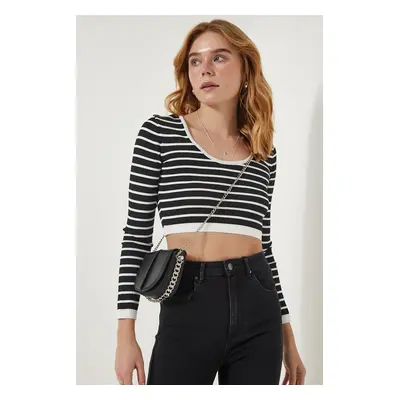 Happiness İstanbul Women's Black Striped Ribbed Crop Knitwear Blouse