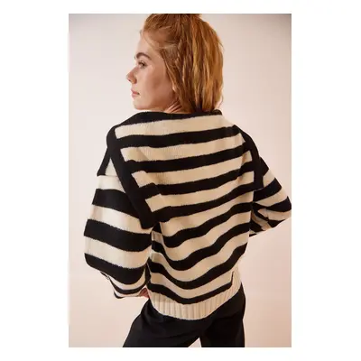 Happiness İstanbul Women's Black Cream Polo Neck Striped Knitwear Sweater