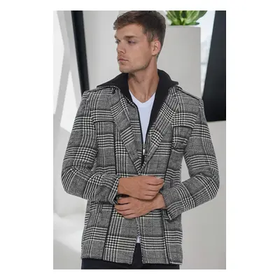 K7535 DEWBERRY MEN'S COAT-LIGHT PLAID BLACK