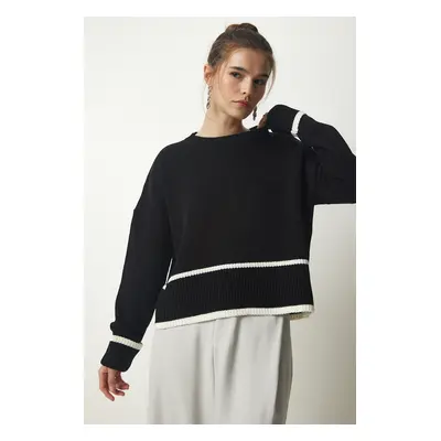 Happiness İstanbul Women's Black Stripe Detailed Knitwear Sweater