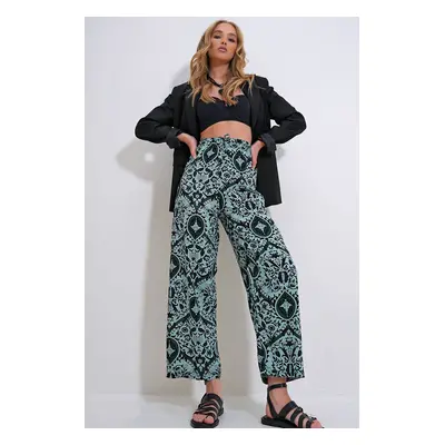 Trend Alaçatı Stili Women's Green Elastic Waist Patterned Woven Viscose Trousers