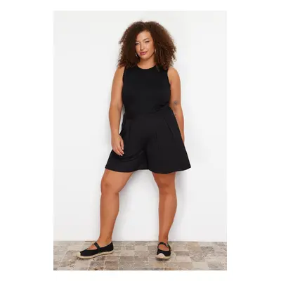 Trendyol Curve Black Shorts & Bermuda