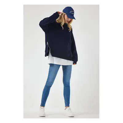 Happiness İstanbul Women's Dark Blue Zipper Detailed Raised Knitted Sweatshirt