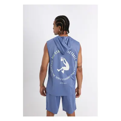 DEFACTO Fit Shaquille O'neal Standard Fit Hooded Undershirt