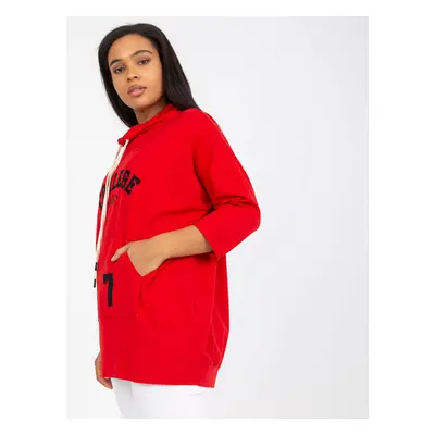 Red blouse of larger size with 3/4 sleeves