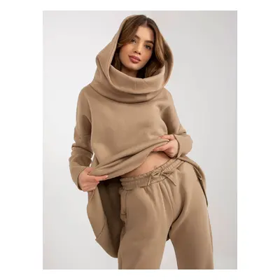 Basic dark beige tracksuit with asymmetrical sweatshirt