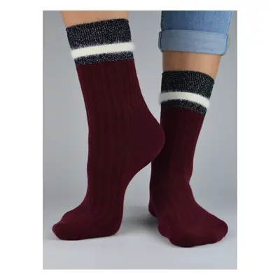 NOVITI Woman's Socks SB050-W-02