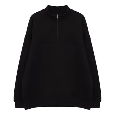 Trendyol Plus Size Black Oversize/Wide Cut Zippered Sweatshirt