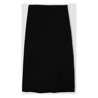 DEFACTO Regular Fit Ribbed Camisole Basic Maxi Skirt