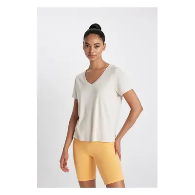 DeFactoFit Standard Fit Modal V-Neck Short Sleeve T-Shirt