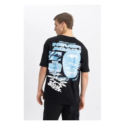 DEFACTO Comfort Fit Crew Neck Back Printed Short Sleeve T-Shirt