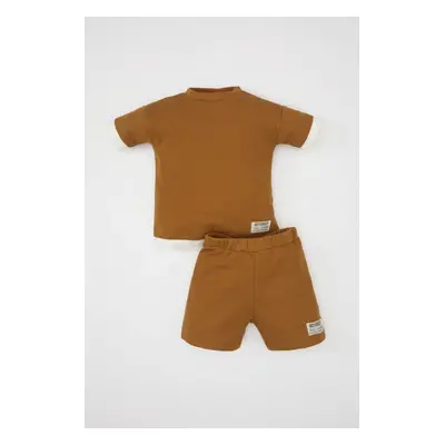 DEFACTO Baby Boy Waffle Short Sleeve T-Shirt Shorts 2-Piece Set