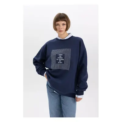 DEFACTO Oversize Fit Crew Neck Thick Sweatshirt