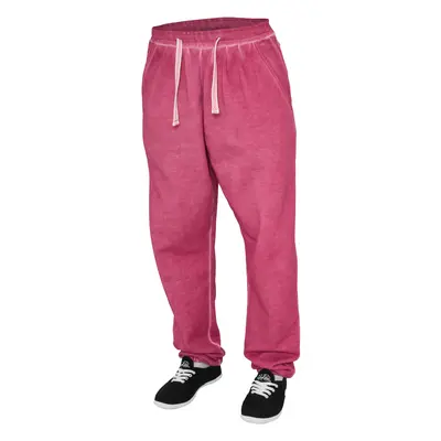 Women's fuchsia sweatpants in spray