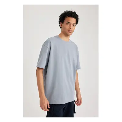 DEFACTO Oversize Fit Crew Neck Short Sleeve Heavy Fabric Basic T-Shirt