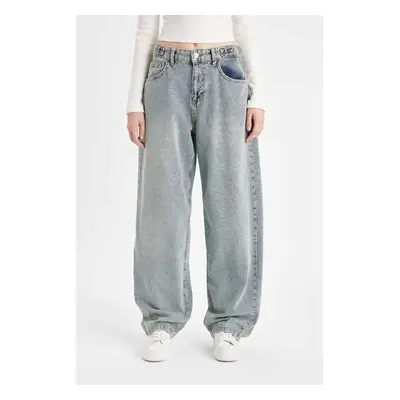 DEFACTO Baggy Fit High Waist Ankle Length Jean Washed Trousers