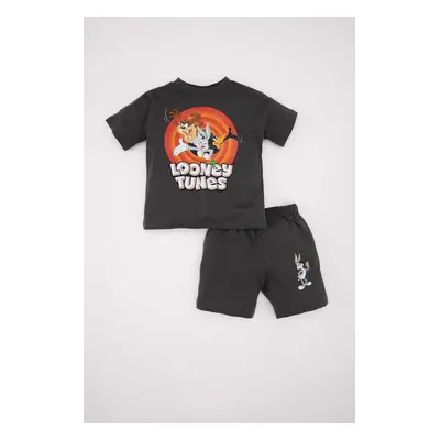 DEFACTO Baby Boy 2-Piece Set Looney Tunes Cotton Short Sleeve T-Shirt Shorts