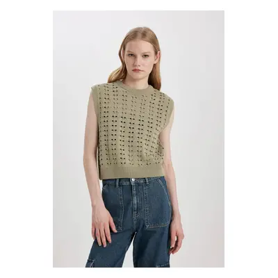 DEFACTO Relax Fit Crew Neck Crochet Sweater