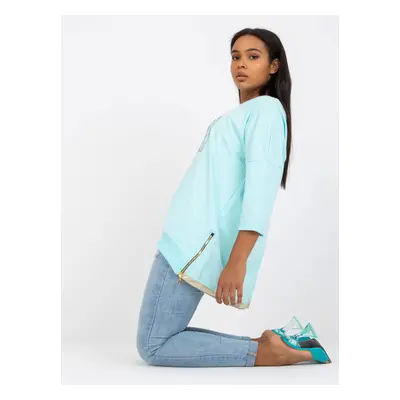 Mint plus size blouse with appliqué