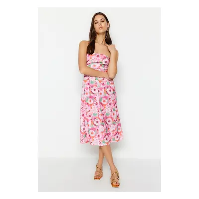 Trendyol Pink Floral Strapless Belted Crepe Midi Knitted Dress