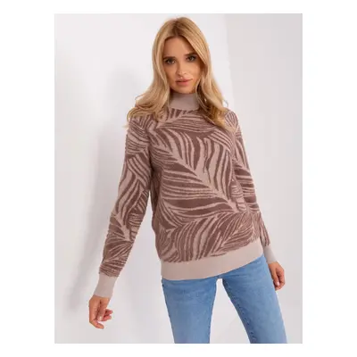 Brown lady's turtleneck with patterns